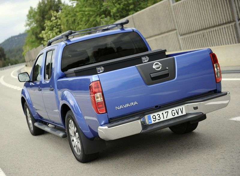 Nissan Navara D40 [restyled] Double Cab pickup 2.5 dCi Turbo MT 4WD XE (2013) (2010 – current century)