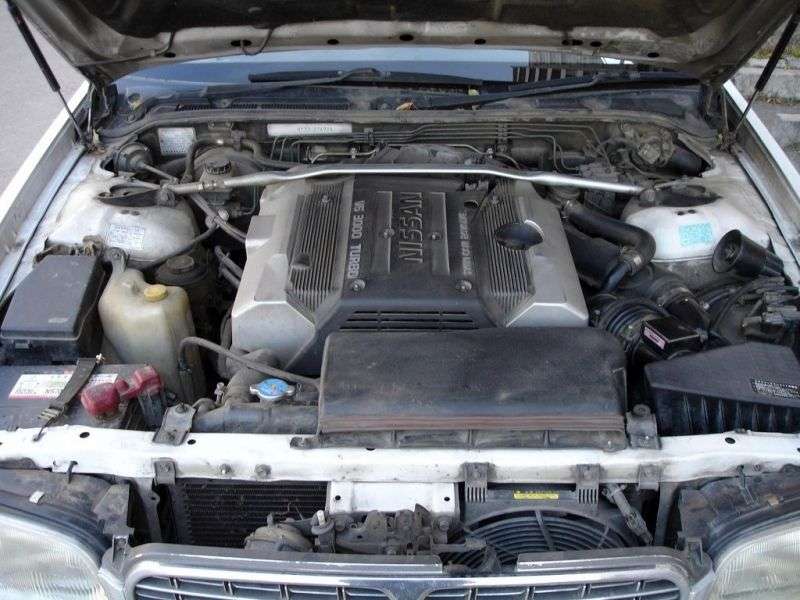 Nissan Cedric Y33sedan 2.5 Turbo 4WD AT (1997–1999)