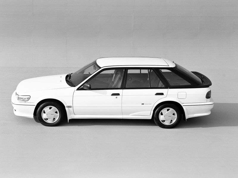 Nissan Bluebird U12Aussie hatchback 1.6 AT (1987 1991)