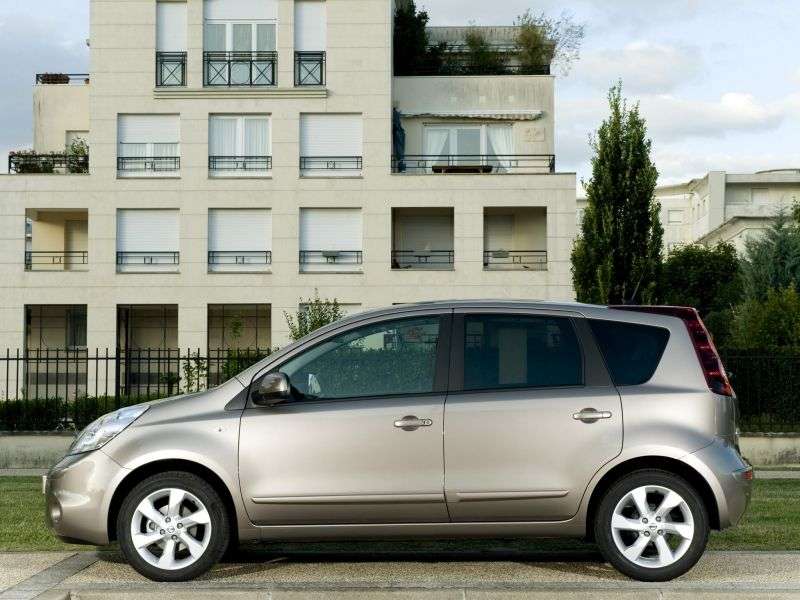 Nissan Note E11 [restyled] hatchback 1.4 MT Comfort (2012) (2009 – present)