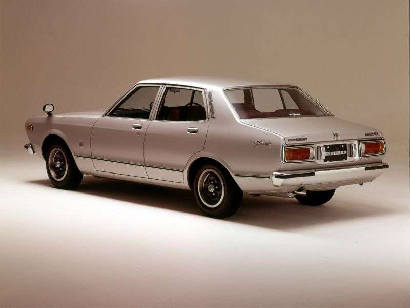 Nissan Bluebird 810 sedan 1.8 AT (1976 1978)