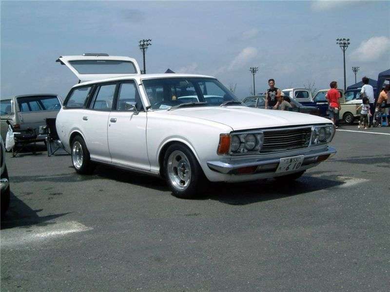 Nissan Bluebird 610 [restyling] wagon 1.8 АТ (1973–1976)