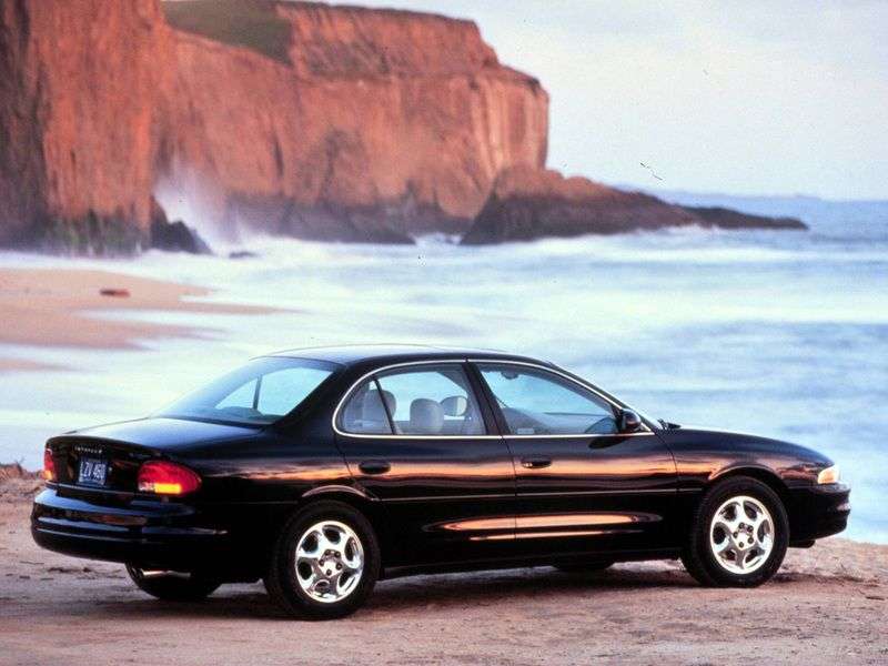 Oldsmobile Intrigue 1st generation 3.8 sedan AT (1996–2000)