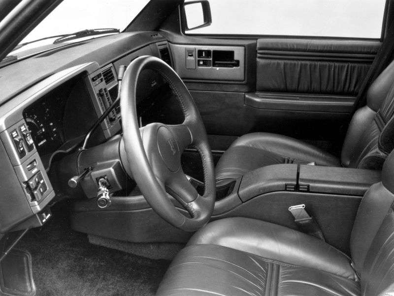 Oldsmobile Bravada crossover pierwszej generacji 4.3 AT AWD (1990 1995)