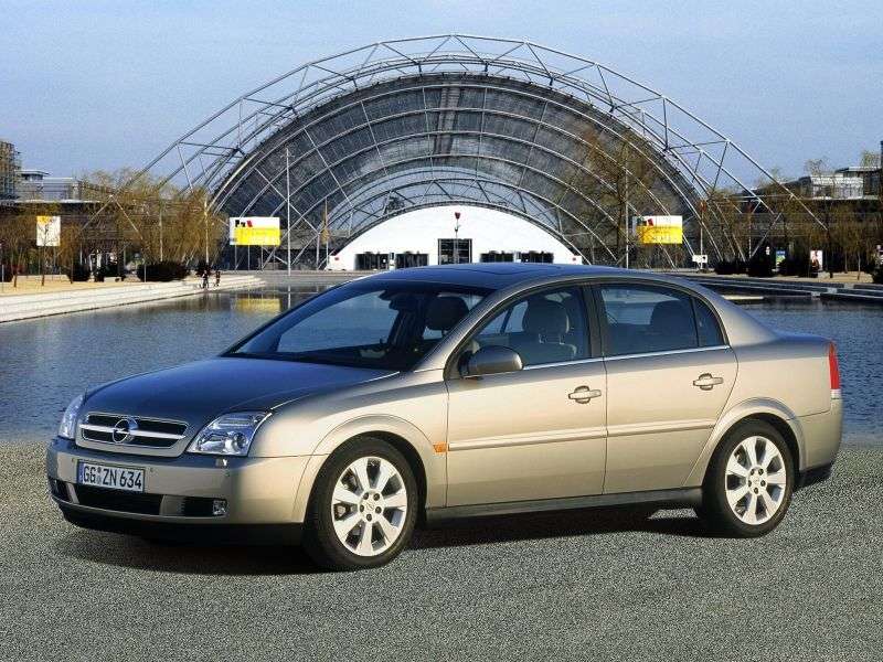 Opel Vectra Sedan 4 drzwiowy 2.2 bezpośrednie MT (2002 2005)