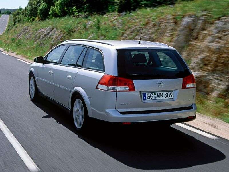 Opel Vectra Kombi 2.2 bezpośredni AT (2003 2005)
