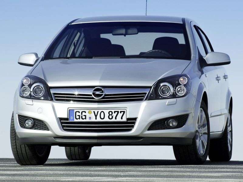 Opel Astra Family / H [restyling] 1.8 AT Cosmo Sedan (2007 – current century)