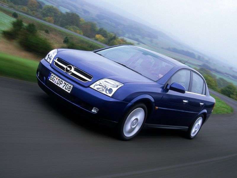 Opel Vectra Csedan 4 bit 2.0 DTI MT (2002–2005)