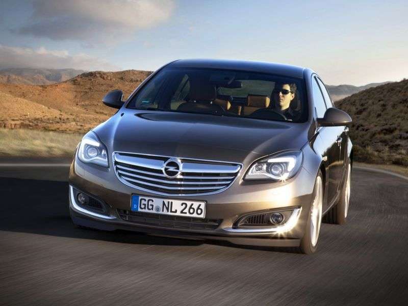 Opel Insignia 1st generation [restyling] liftback 1.8 Ecotec MT Cosmo (2013 – v.)