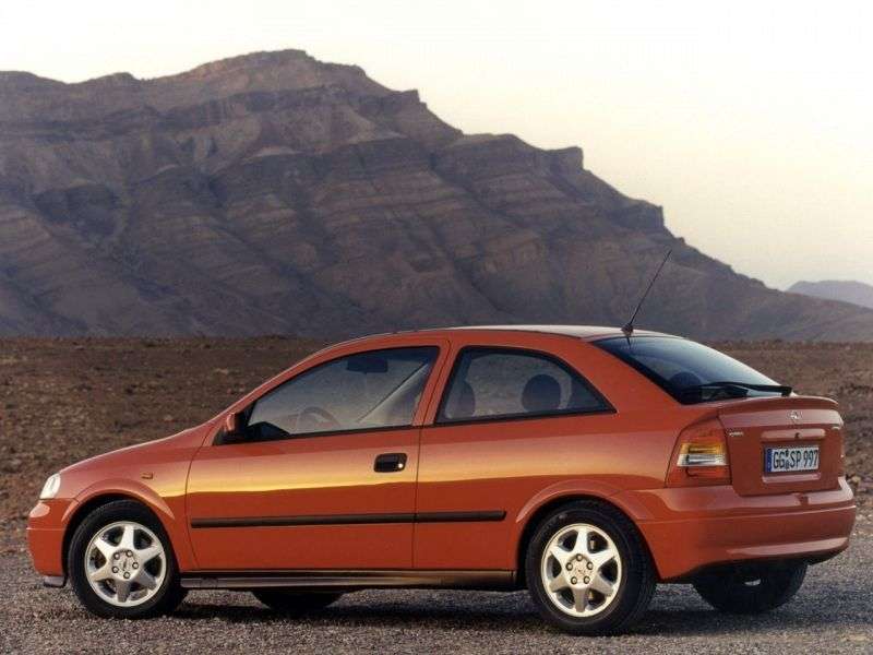 Opel Astra G hatchback 3 drzwiowy 1,6 mln ton (1998 2004)