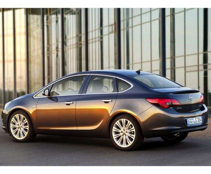Opel Astra J [zmiana stylizacji] sedan 1.3 CDTI MT (2012 obecnie)