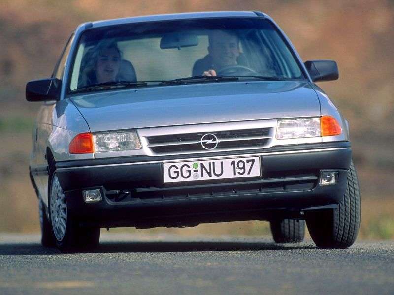 Opel Astra Fetchback 1.4 AT (1991–1994)