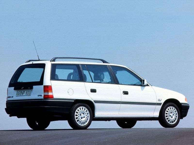 Opel Astra Universal 1.7 TDS MT (1993–1994)