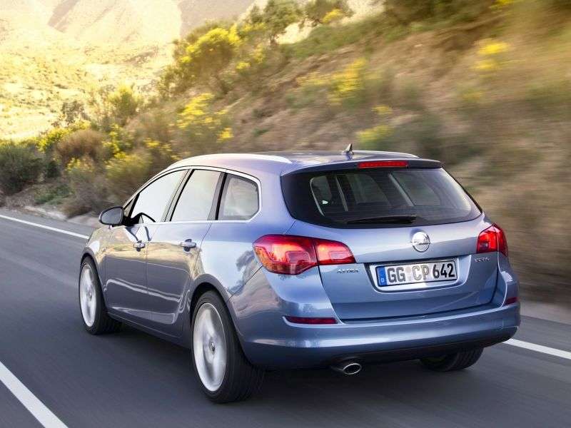Opel Astra JSports Tourer wagon 1.6 AT Cosmo (2010–2012)