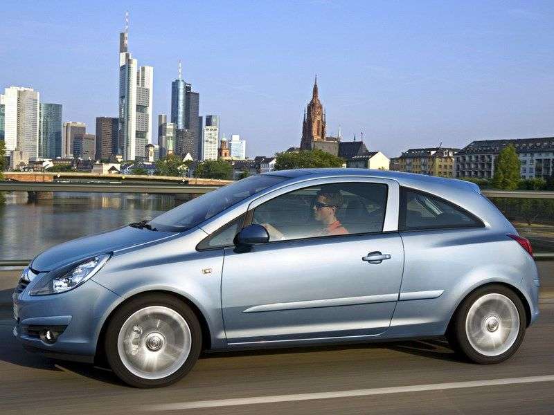 Opel Corsa D hatchback 3 drzwiowy 1.4 AT (2006 2010)