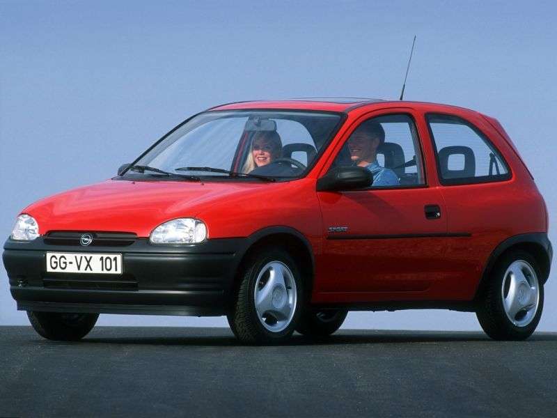 Opel Corsa Bhetchbek 3 dv. 1.4Si AT (1994–1997)