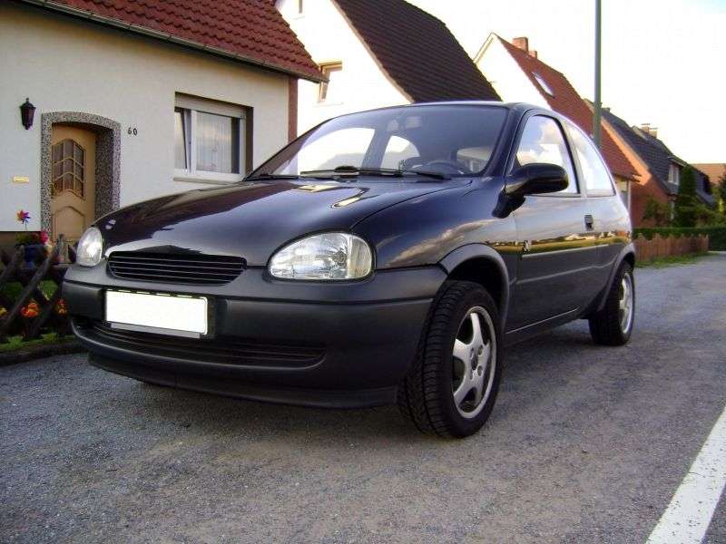 Opel Corsa Bhetchbek 3 dv. 1.2i MT (1993–1997)