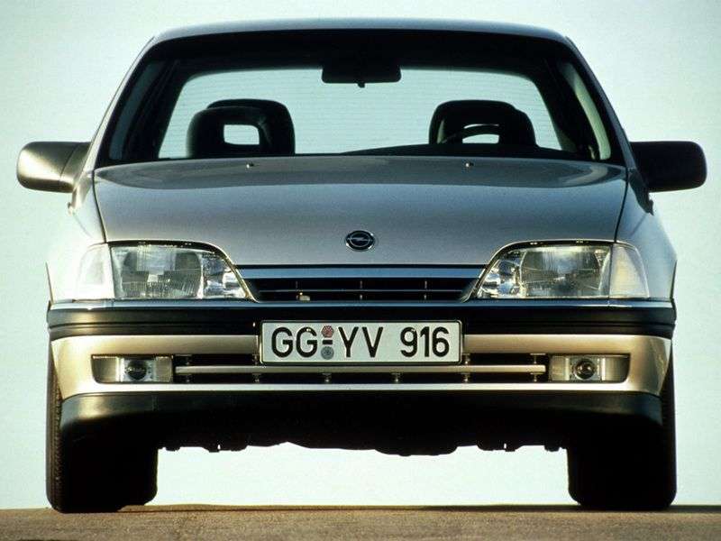 Opel Omega A [restyling] sedan 2.6 AT (1990–1994)