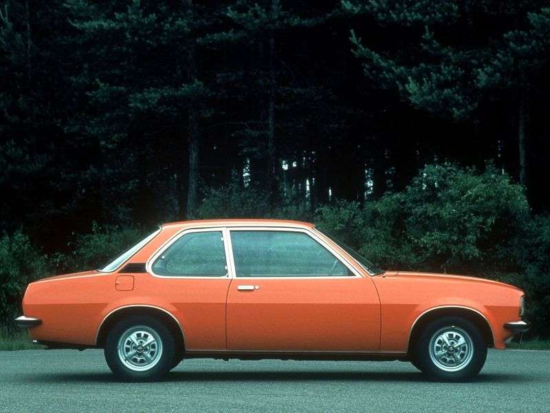 Opel Ascona Bsedan 2 drzwiowy 2,0 MT (1978 1981)