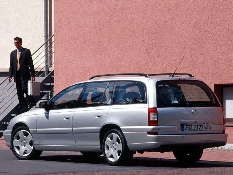 Opel Omega B [zmiana stylizacji] kombi 2.2 MT (1999 2003)