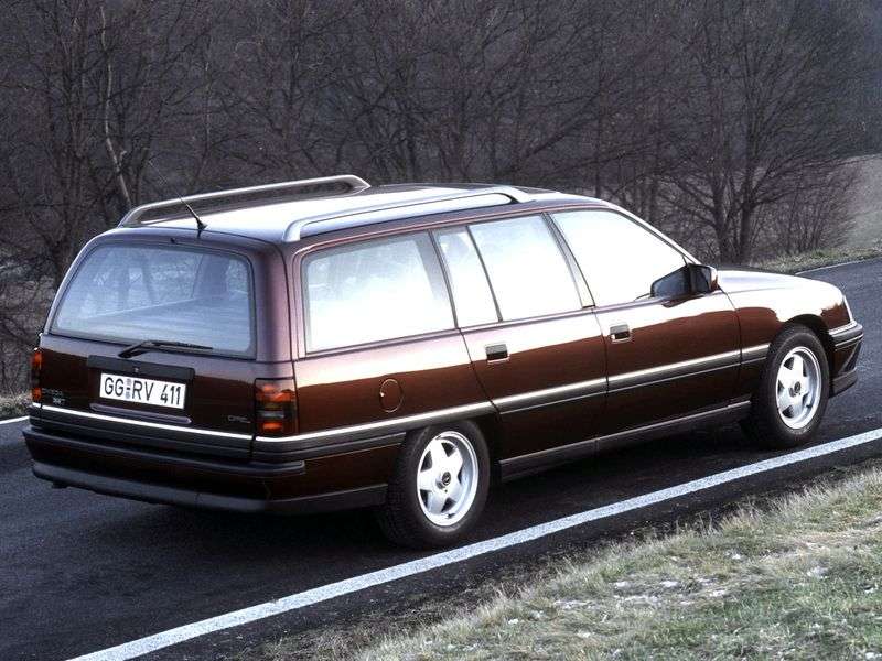 Opel Omega A [restyling] wagon 2.4 MT (1990–1994)
