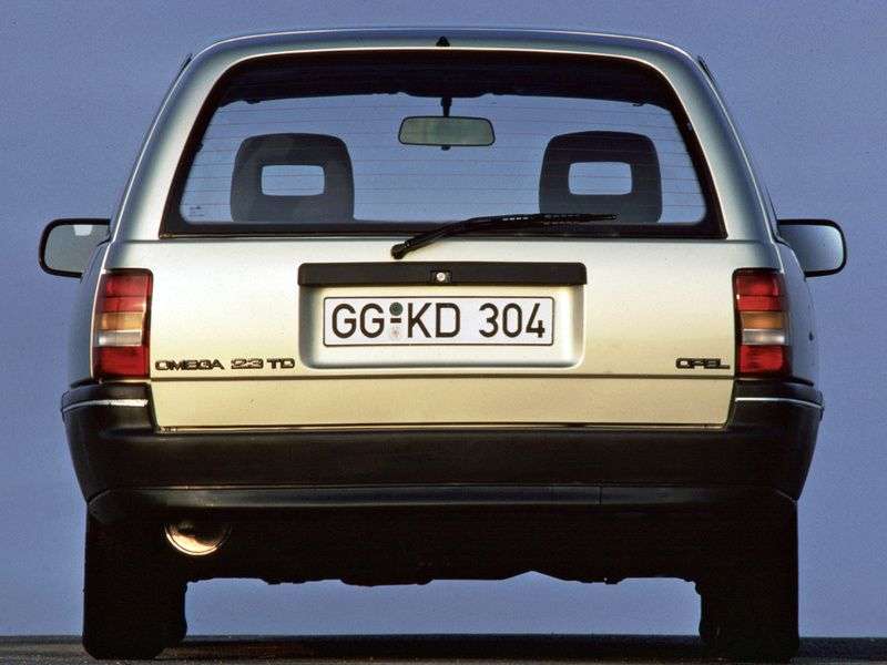 Opel Omega Universal 3.0 AT (1987–1990)