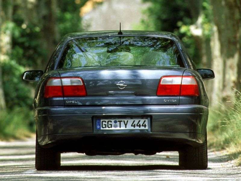Opel Omega B [restyling] 2.5 TD MT sedan (1999–2001)