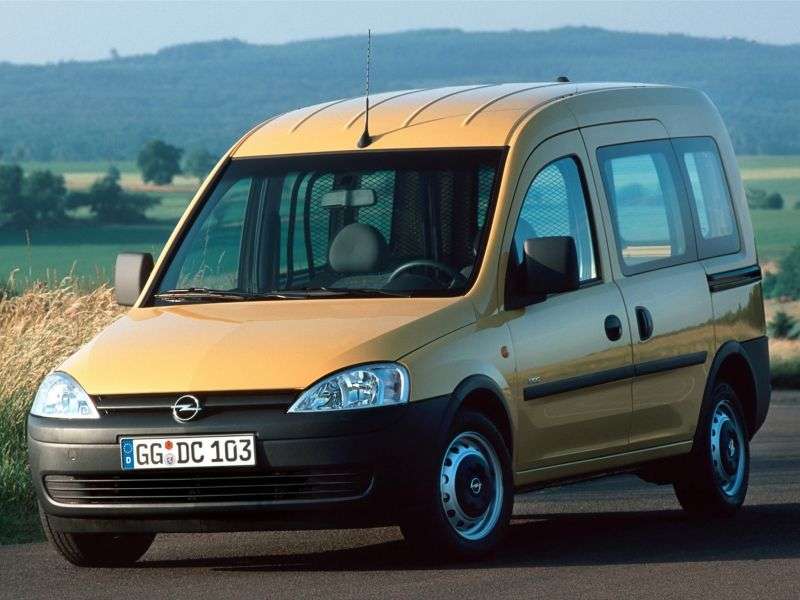 Opel Combo CTour minivan 1.7 DTI MT (2003 2005)