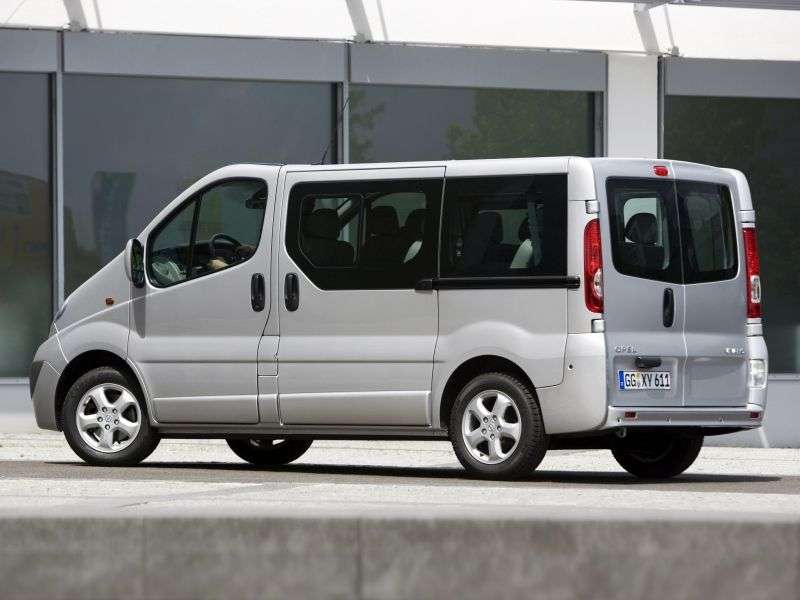 Opel Vivaro 1.generacja [zmiana stylizacji] Minibus 2.0 CDTI L1H1 2900 MT (2006 obecnie)