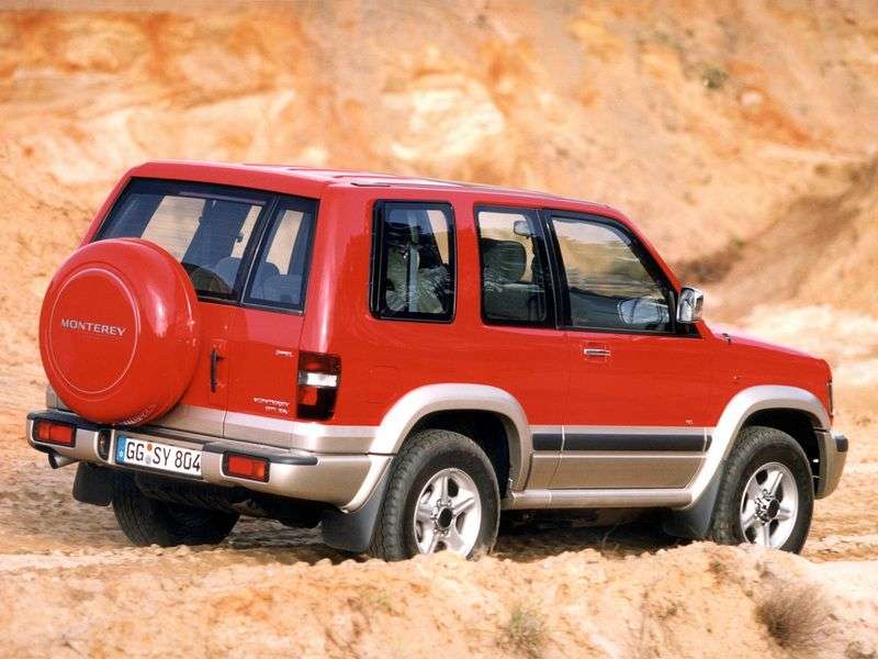 Opel Monterey 3 drzwiowy SUV (zmiana stylizacji) pierwszej generacji. 3.0 DTI MT 4WD (1998 1999)
