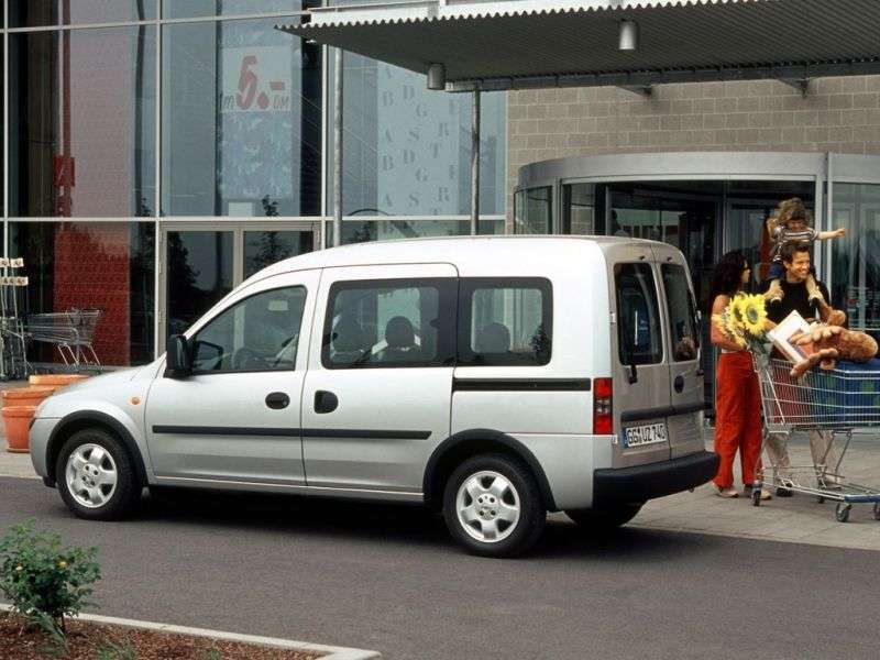 Opel Combo CTour minivan 1.7 DTI MT (2003 2005)