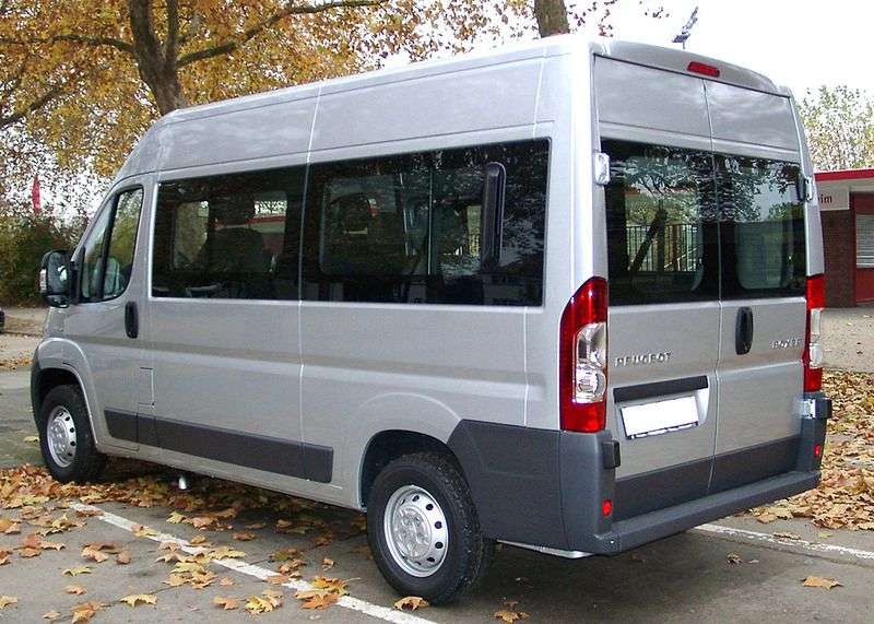Peugeot Boxer 2 generacji Minibus 2.2 HDI MT Base (2006 2012)