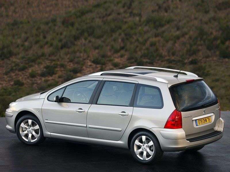 Peugeot 307 1.generacja [zmiana stylizacji] Estate 2.0 MT (2005 2008)