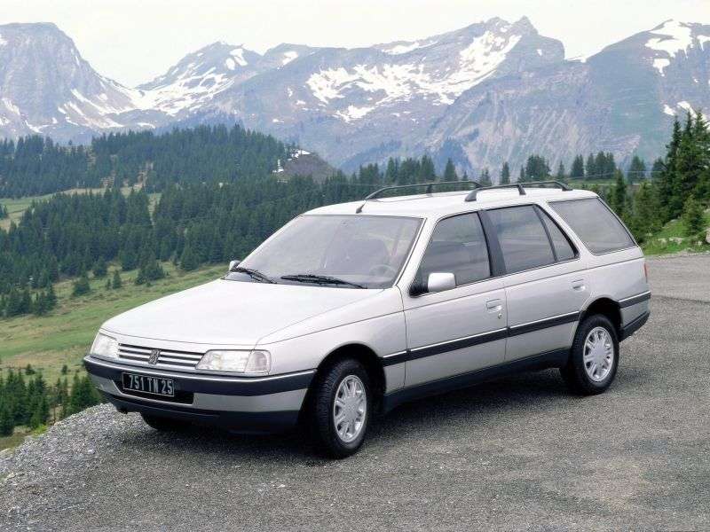 Peugeot 405 1.generacja Estate 1.6 MT (1988 1992)