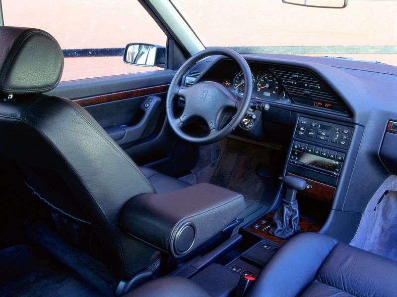 Peugeot 605 1st generation 2.0 MT sedan (1991–1994)