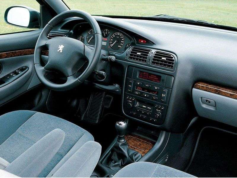 Peugeot 406 1st generation [restyled] 2.2 MT sedan (1999–2003)