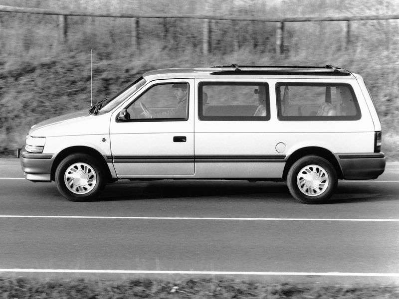 Plymouth Voyager / Grand Voyager drugiej generacji Grand minivan 3.8i AT LE (1990 1995)