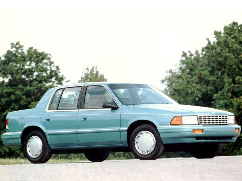 Plymouth Acclaim sedan pierwszej generacji 2.5i AT (1989 1995)