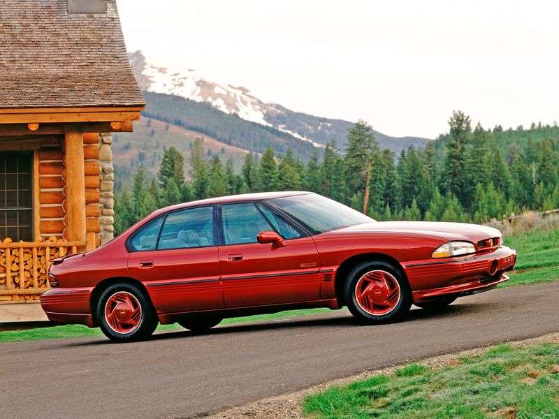 Pontiac Bonneville 4 drzwiowy sedan SSEi 8. generacji. 3,8 w SSEi (1994 1995)