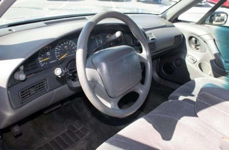 Pontiac Bonneville 8th generation [restyling] SE / SLE / SSE 4 door sedan. 3.8 AT (1996–1999)