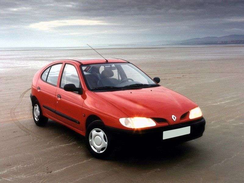 Renault Megane 1st generation hatchback 1.9 dTi MT (1997–1999)