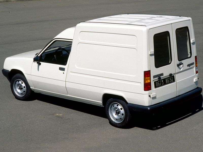 Renault Express van pierwszej generacji 1.1 MT (1985 1991)