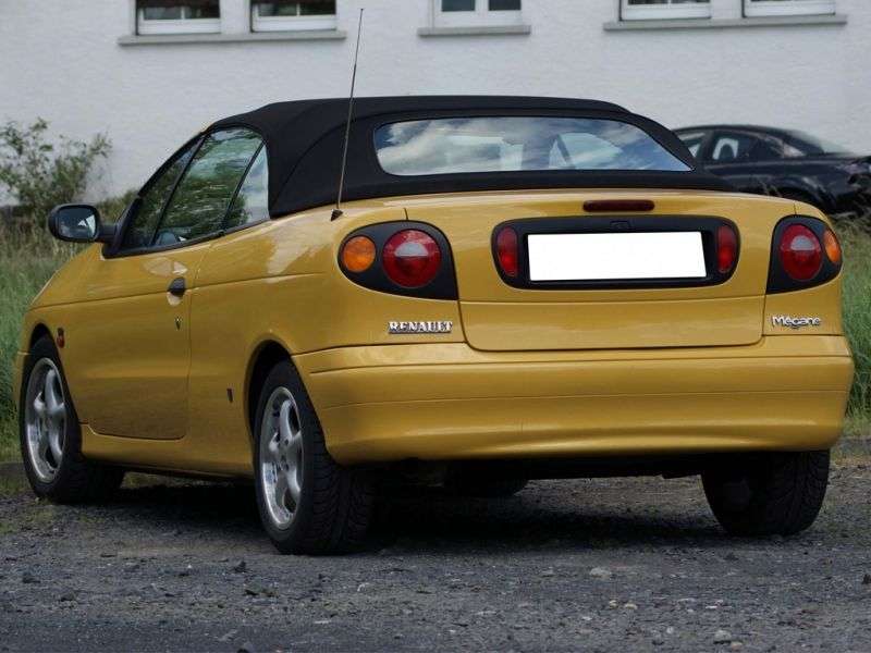 Renault Megane 1.generacji kabriolet 2.0 MT (1997 1999)