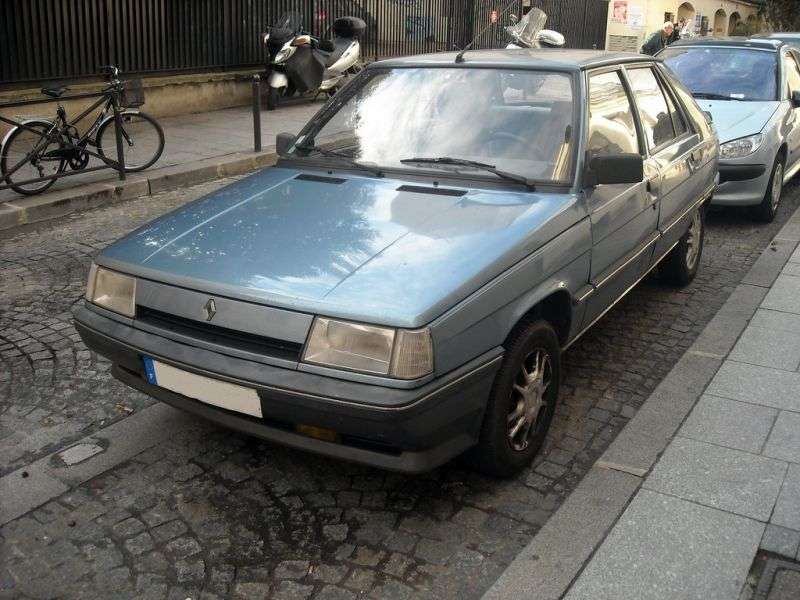 Renault 11 2nd generation hatchback 5 dv. 1.7 MT (1986–1989)