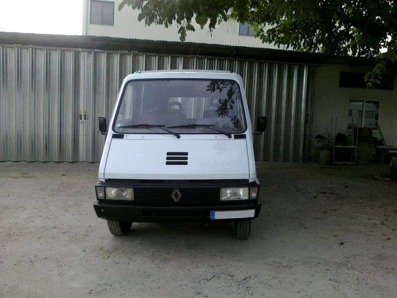 Renault Master 1st generation van 2.1 D L3H1 MT (1984–1992)