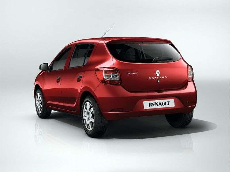 5 drzwiowy hatchback Renault Sandero drugiej generacji 0,9 TCe MT (2013 do chwili obecnej)