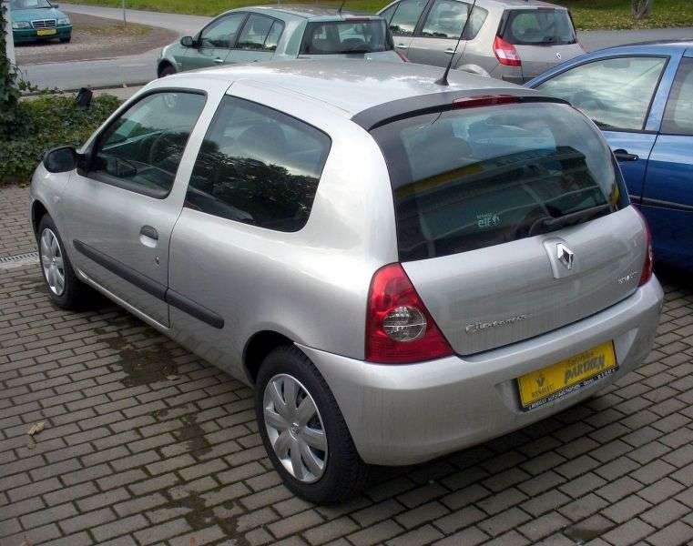 Renault Clio Campus [2nd restyling] 3 bit hatchback 2.0 MT (2006–2009)