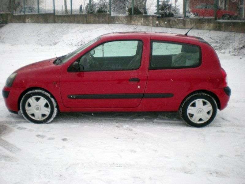 Renault Clio drugiej generacji [zmiana stylizacji] hatchback 3 drzwiowy. 1,2 MT (2001 2005)