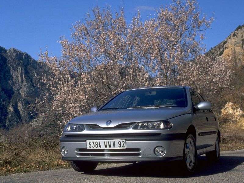 Renault Laguna 1st generation [restyled] hatchback 1.9 DCi MT (1998–2001)