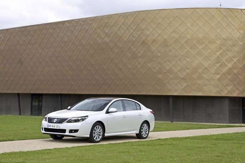 Renault Latitude sedan 1.generacji 2.5 AT Privilege (2011) (2010 obecnie)